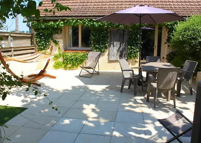 Domaine D'aurel Le Tillou - La Bichonniere - Le Pigeonnier - La Prairie